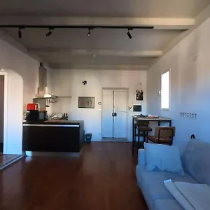 Mount Flower Trastevere Apt Rzym