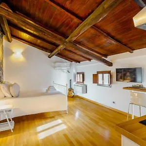 Apartment Magikrooms Muse, Rome