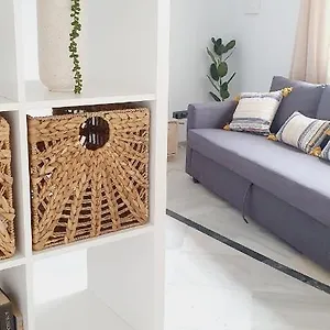 https://apartamento-la-libertad-estepona.1costadelsol.com