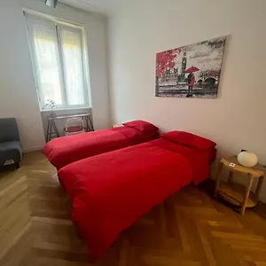 https://porta-venezia-apartament.italymilanhotels.net